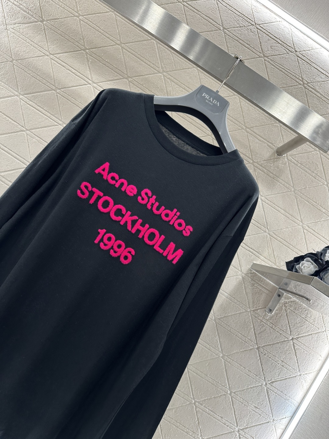 ♥Acne studio*♥2026新品上架 植绒徽标长袖上衣定制YB亚麻棉材质，透气舒适，质感十足，宽