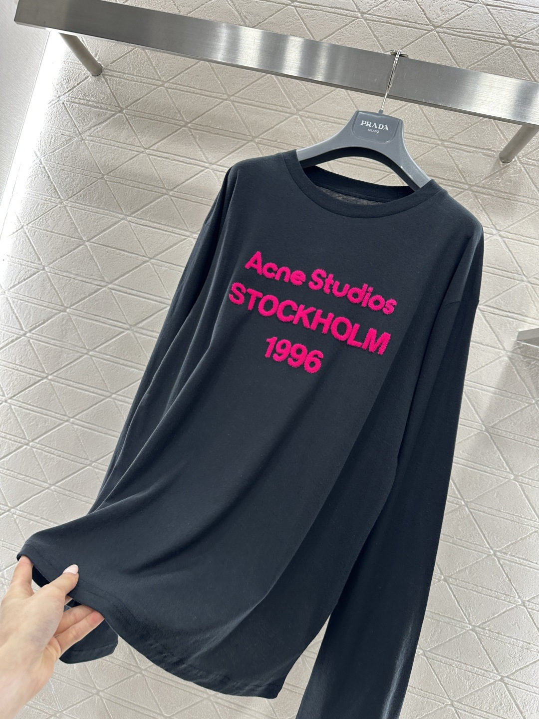 ♥Acne studio*♥2026新品上架 植绒徽标长袖上衣定制YB亚麻棉材质，透气舒适，质感十足，宽
