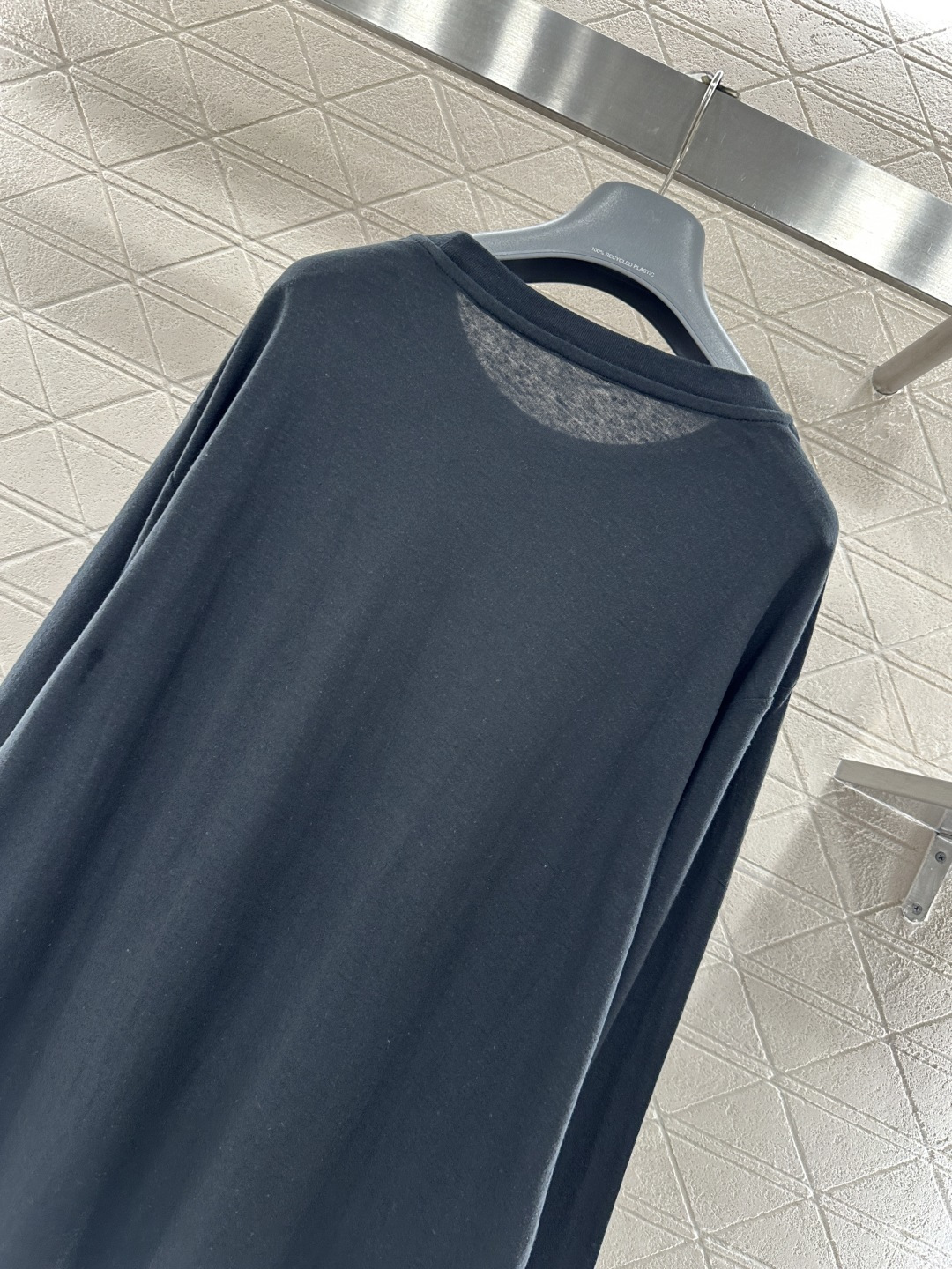 ♥Acne studio*♥2026新品上架 植绒徽标长袖上衣定制YB亚麻棉材质，透气舒适，质感十足，宽