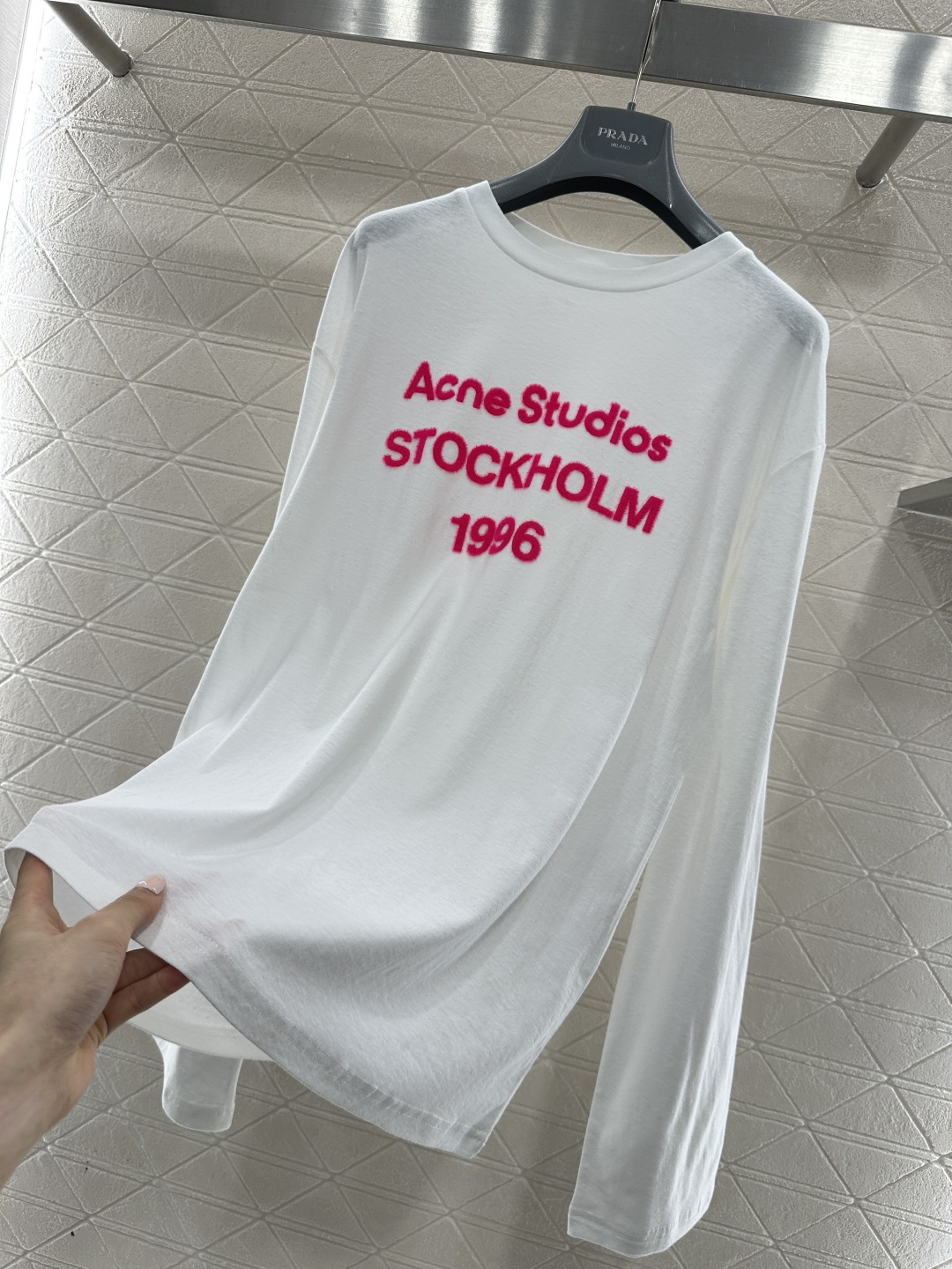 ♥Acne studio*♥2026新品上架 植绒徽标长袖上衣定制YB亚麻棉材质，透气舒适，质感十足，宽
