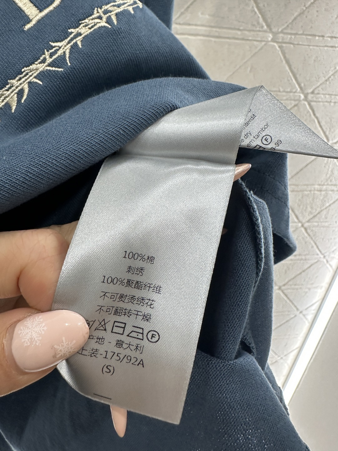 ♥Dio*♥2026新品上架 刺绣圆领徽标𝑇𝑒𝑒定制YB原生全棉材质，柔软亲肤，舒适有型，宽松𝑇恤版型，