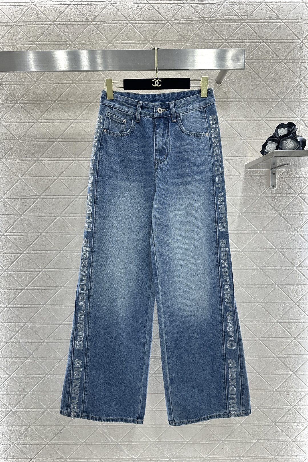 ♥Alexander wan*♥2026新品上架 高腰烫钻直筒长裤定制YB斜纹棉牛仔材质，多重水洗，呈现