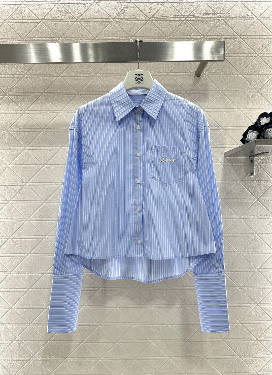 ♥Loew*♥2026新品上架 披肩领两件套条纹衬衫定制YB斜纹全棉材质，质感细腻，穿搭舒适，翻领披肩衬