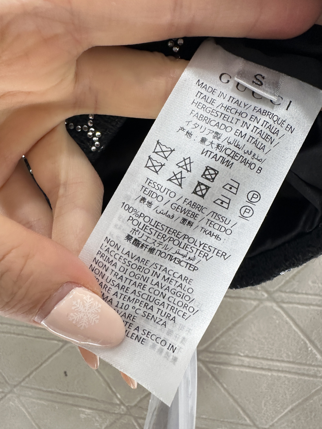 ♥Gucc*♥2026新品上架 翻领烫钻短款外套半裙套装定制YB进口材质，通体烫钻立体菱格分布，满铺双G