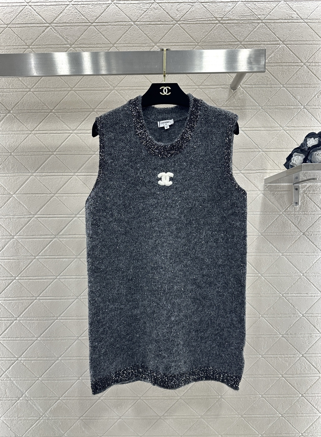 ♥Chane*♥2026新品上架 订珠亮片针织背心裙定制YB羊毛纱线织造，穿搭舒适，质感十足，针织背心裙