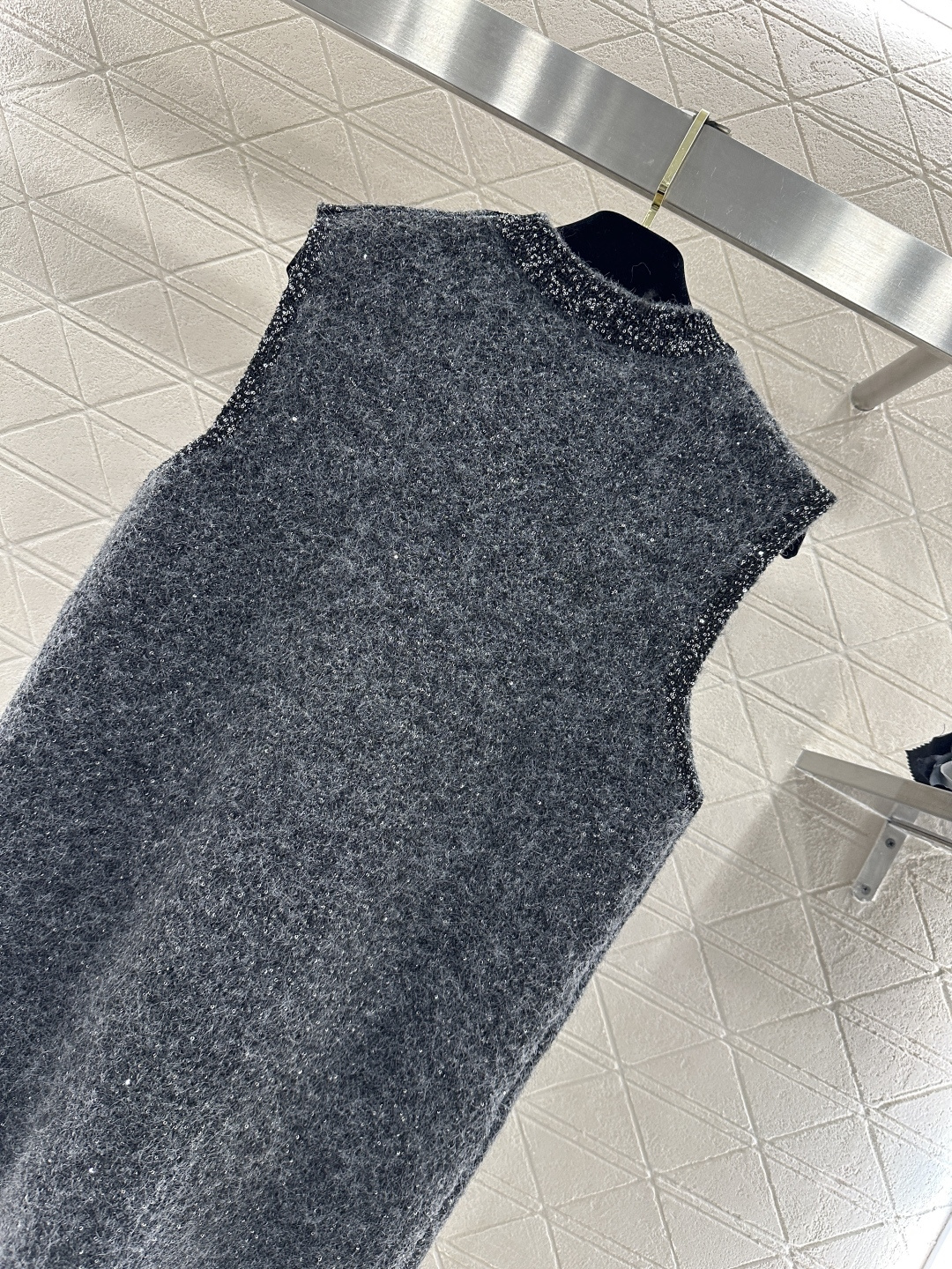 ♥Chane*♥2026新品上架 订珠亮片针织背心裙定制YB羊毛纱线织造，穿搭舒适，质感十足，针织背心裙