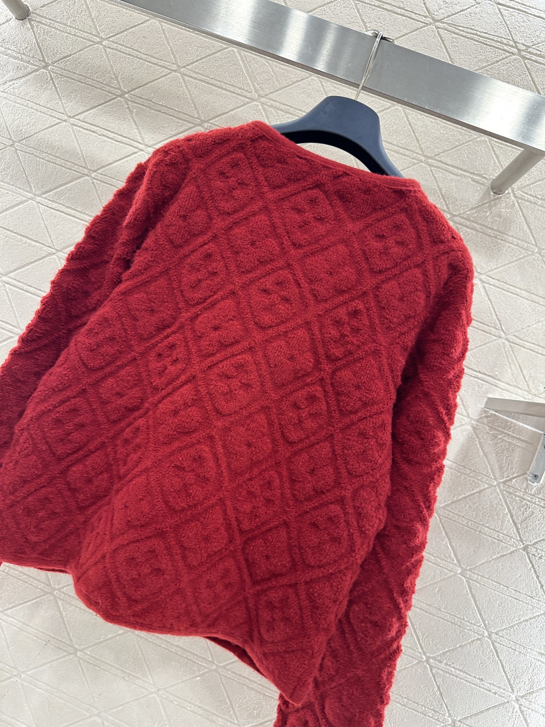 ♥Louis Vuitto*♥2026新品上架 提花针织开衫外套定制YB羊毛纱线织造，提花工艺处理，呈现