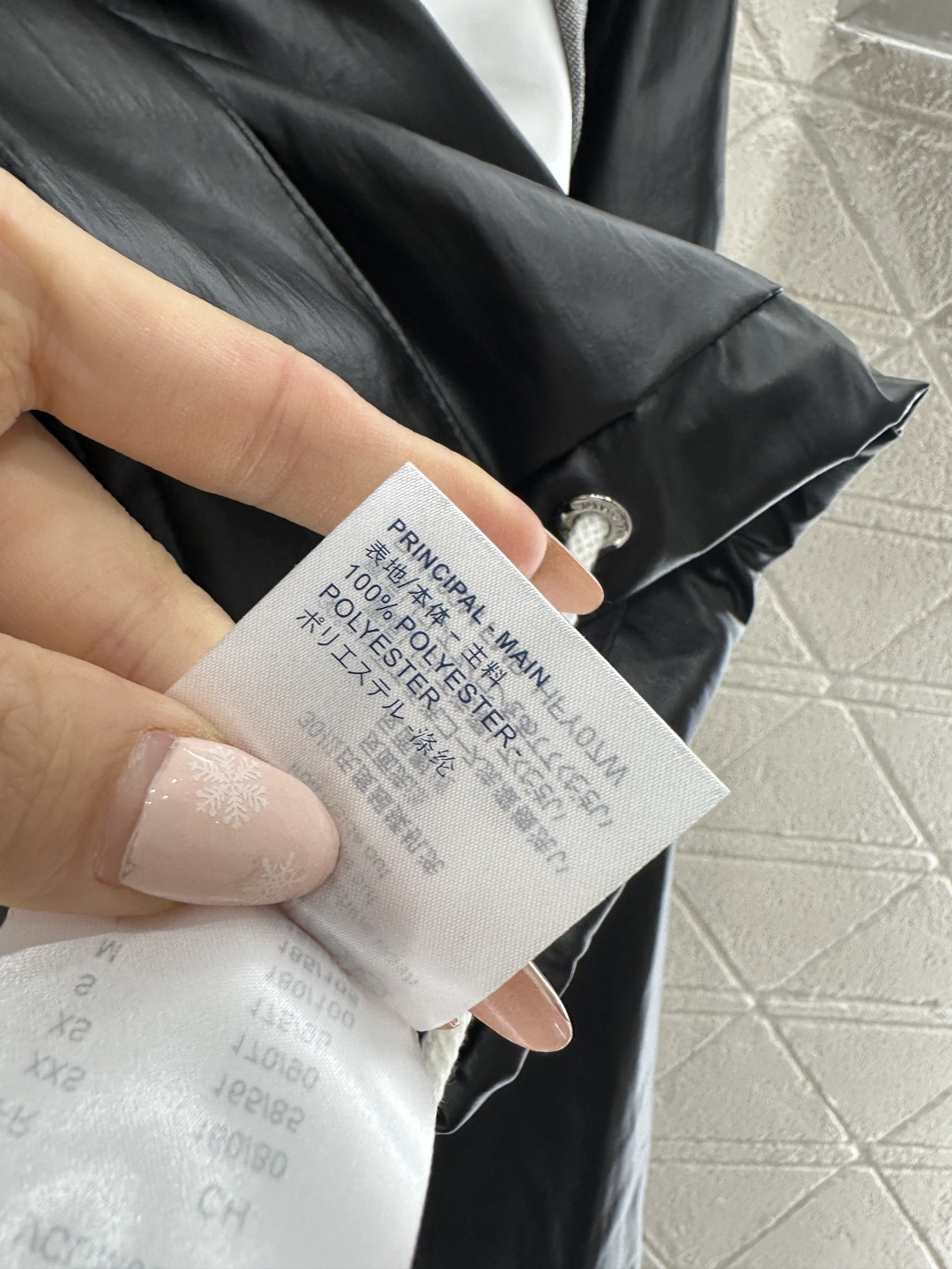 ♥Louis vuitto*♥2026新品上架 连帽拼色拉链外套定制YB进口材质，质感光泽，垂顺有型，连