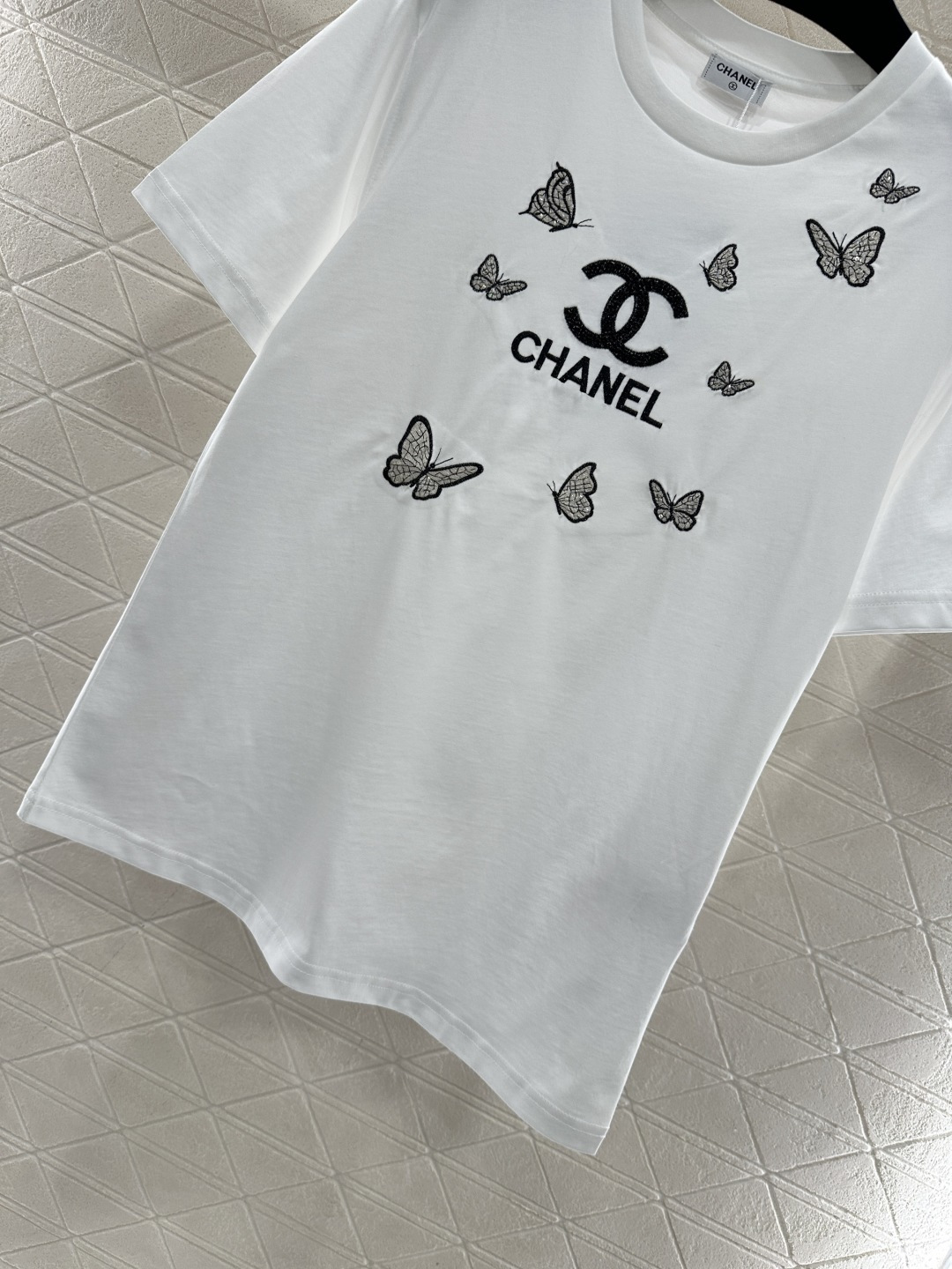 ♥Chane*♥2026新品上架 刺绣字母徽标𝑇𝑒𝑒定制YB丝光全棉材质，透气舒适，质感十足，常规短袖T
