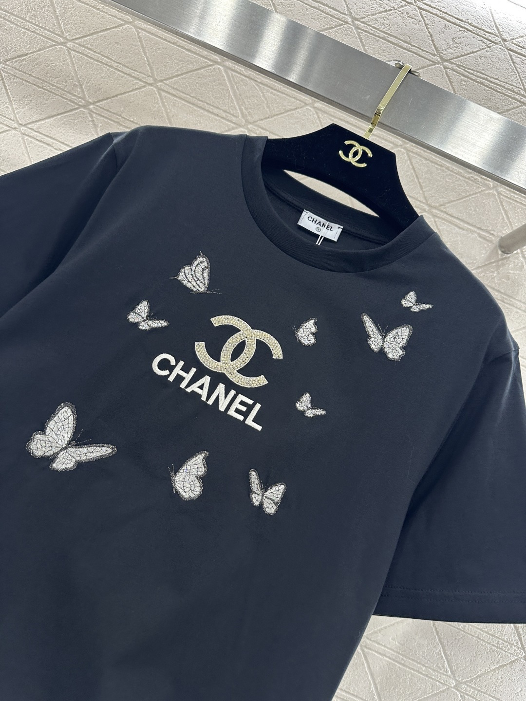 ♥Chane*♥2026新品上架 刺绣字母徽标𝑇𝑒𝑒定制YB丝光全棉材质，透气舒适，质感十足，常规短袖T