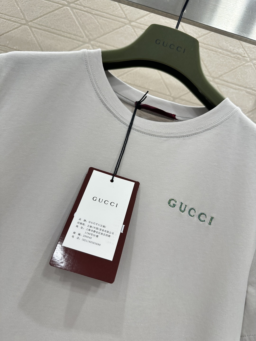 ♥Gucc*♥2026新品上架 印花字母徽标𝑇𝑒𝑒定制YB丝光全棉材质，透气舒适，质感十足，常规短袖T恤