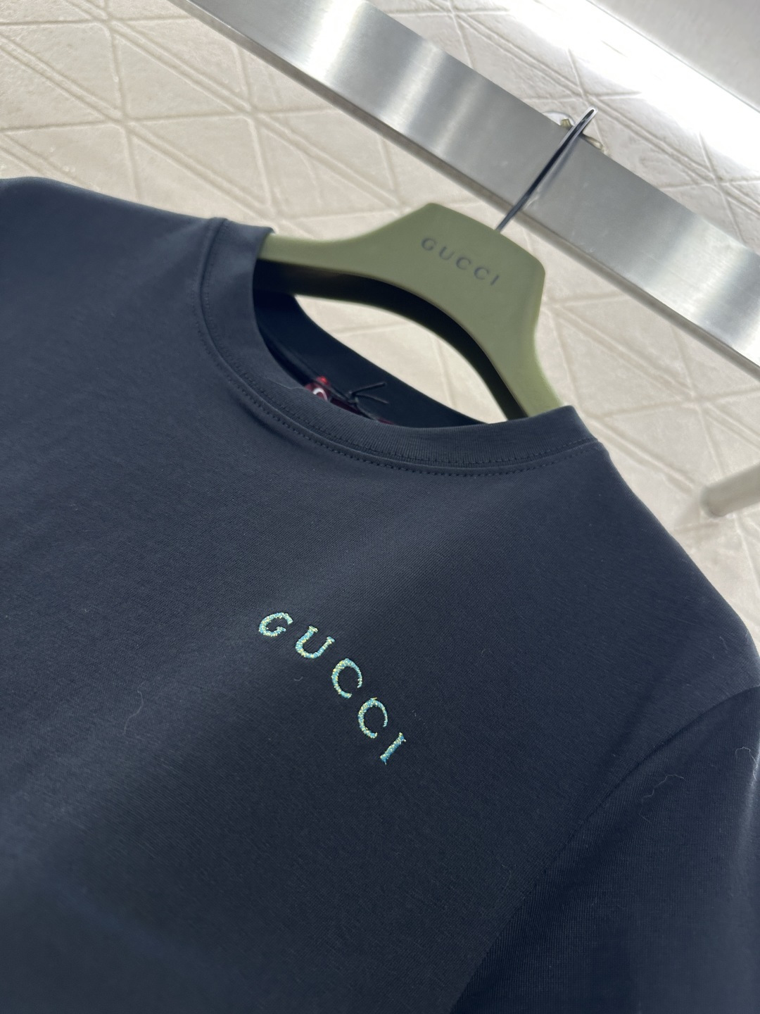 ♥Gucc*♥2026新品上架 印花字母徽标𝑇𝑒𝑒定制YB丝光全棉材质，透气舒适，质感十足，常规短袖T恤