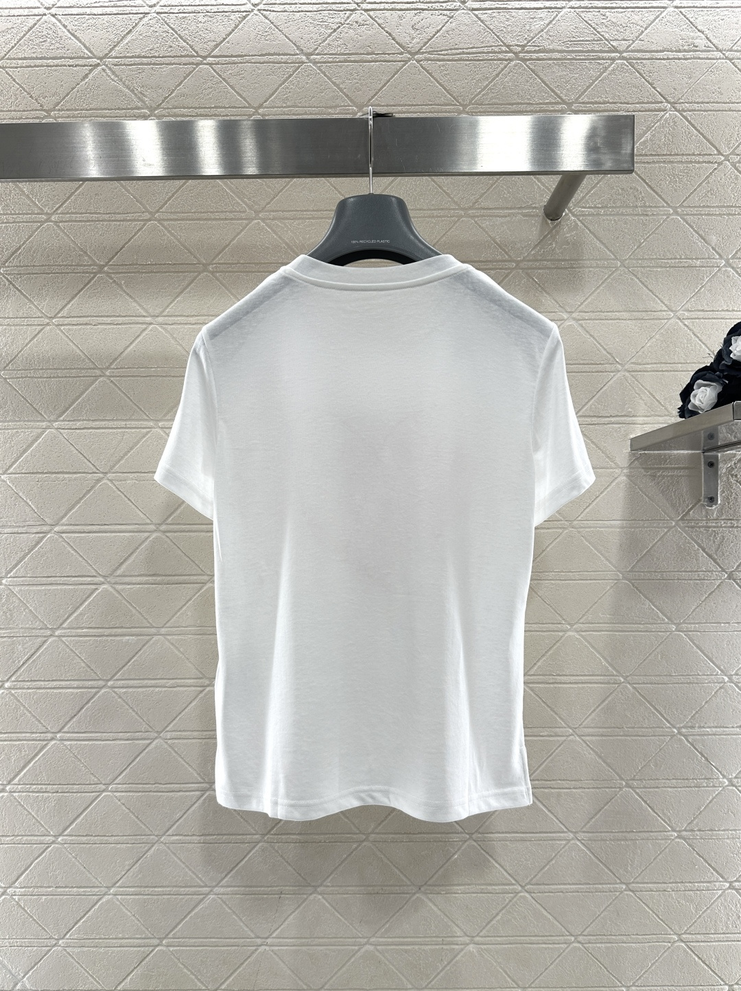 ♥Saint lauren*♥2026新品上架 植绒印花字母徽标𝑇𝑒𝑒定制YB丝光全棉材质，透气舒适，质