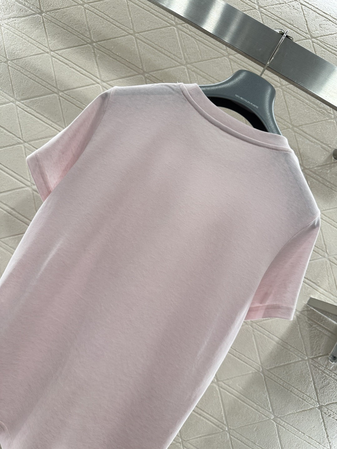 ♥Saint lauren*♥2026新品上架 植绒印花字母徽标𝑇𝑒𝑒定制YB丝光全棉材质，透气舒适，质