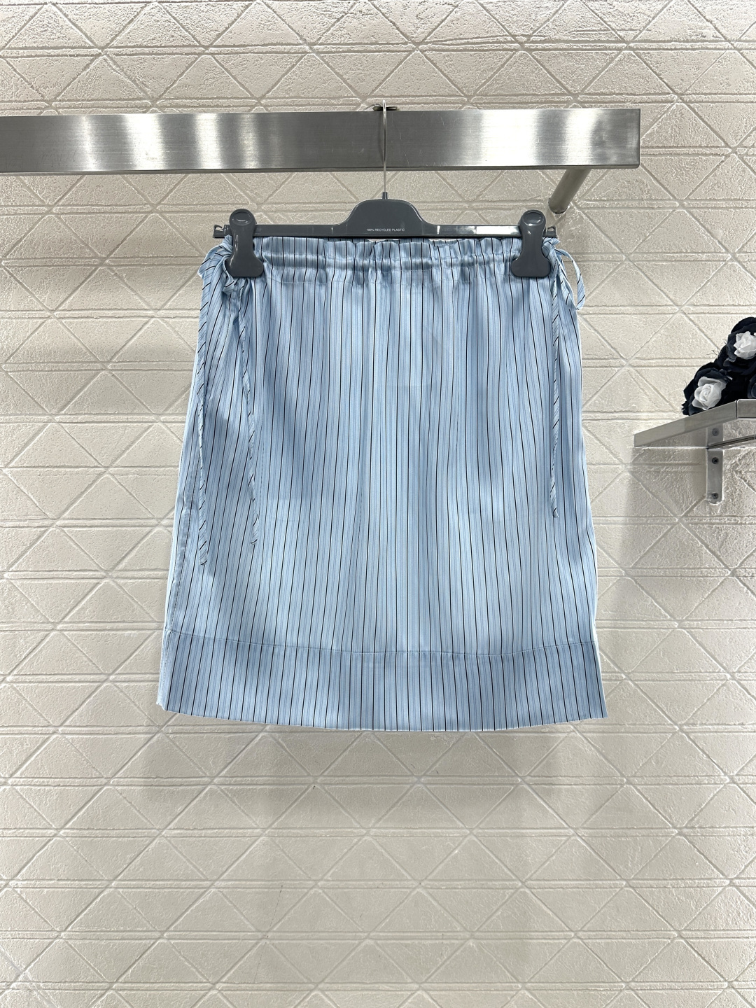 ♥Totem*♥2026新品上架 翻领条纹衬衫半裙套装定制YB进口丝绸材质，质感光泽，飘逸轻盈，翻领条纹