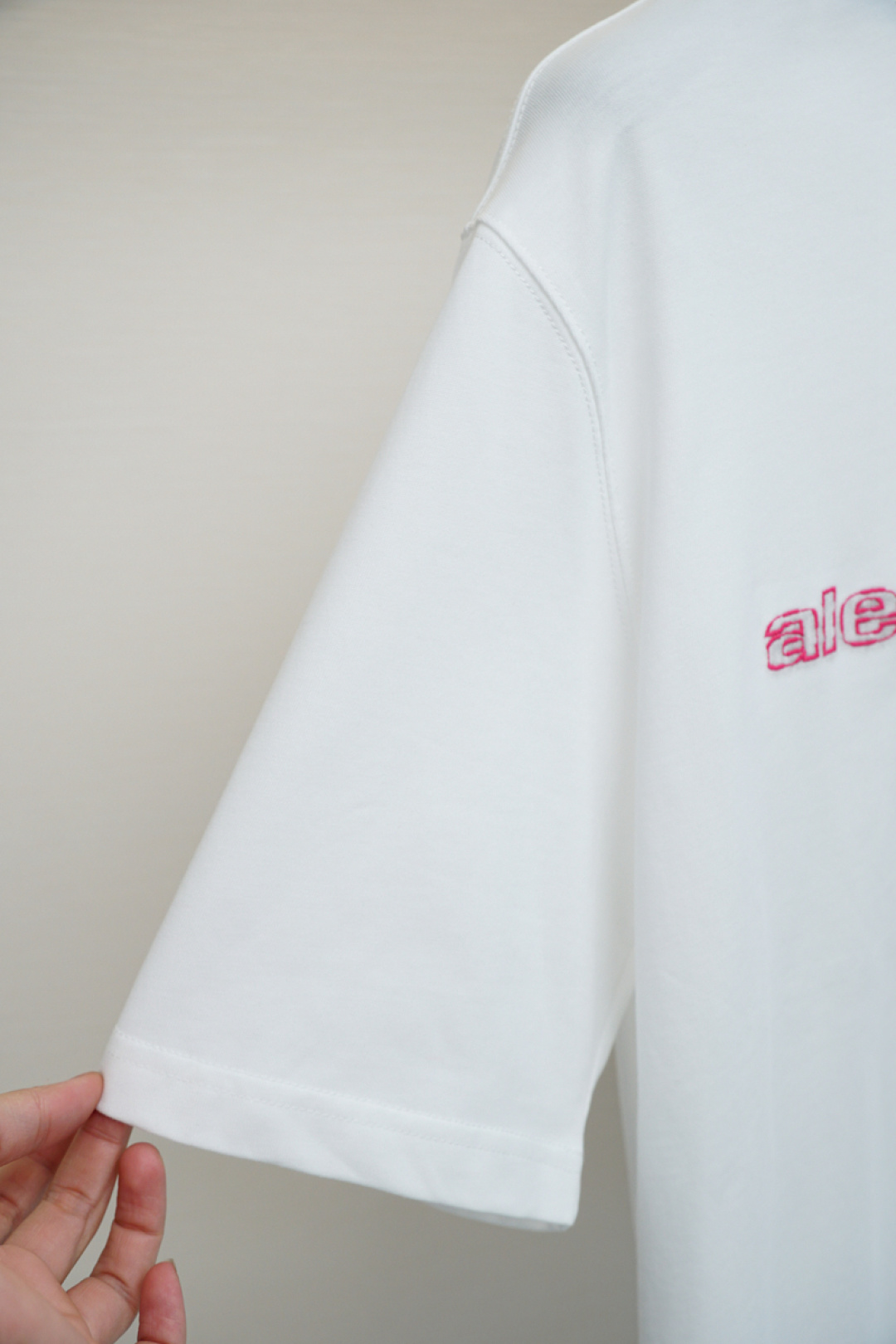 King Alexander 2025 Men’s Silk Cotton T-shirts: Simple Fashion with Refined Details - 图片 6