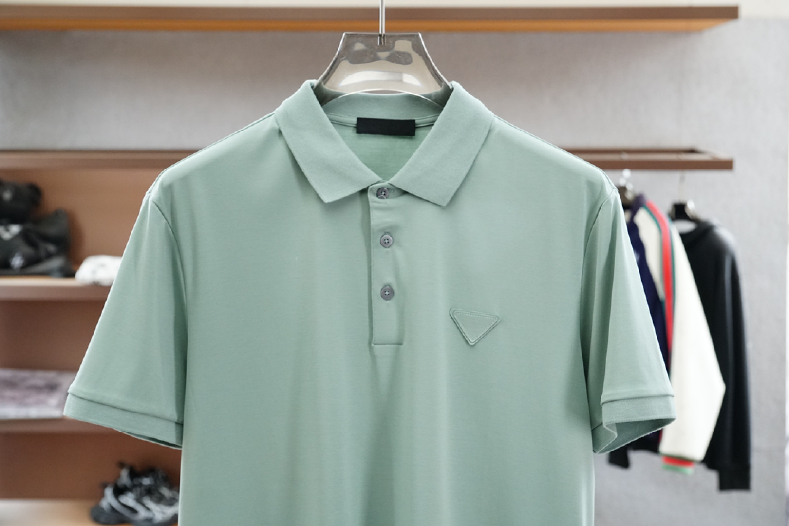 Prada 普拉达-25SS春夏款顶级网眼珠地棉布翻领短Tee,胸口口袋logo标识刺绣短袖Polo衫