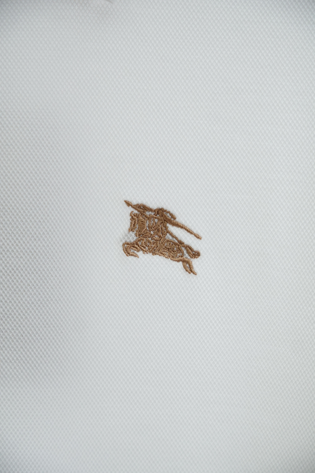 
BBR 巴宝莉
重磅推荐！2025早春。新品 专柜在售 时尚高端男装Polo-胸前Logo个性时尚/进
