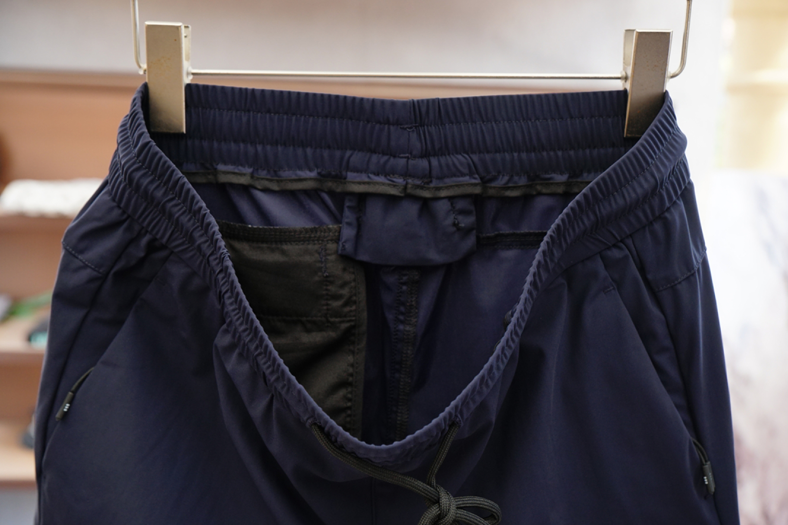 “Genia Sports Shorts: 100% Cotton, Customized Design, Superior Quality Fabric and Hardware” - 图片 9