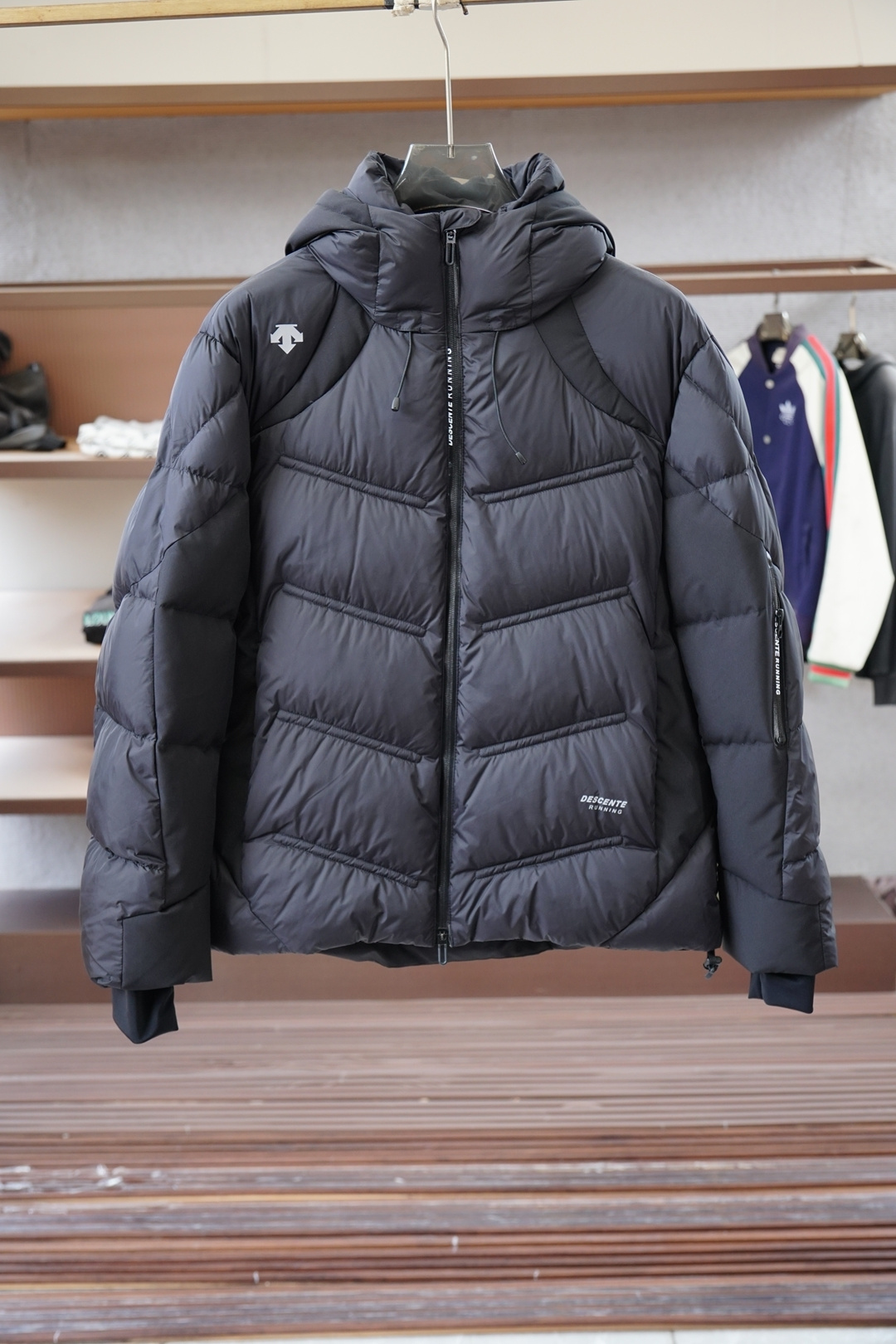 迪桑特/2025 FW秋冬新品羽绒服-休闲商务系列羽绒夹克｜极简时尚，尽享意式奢华｜整件羽绒服大身充绒饱