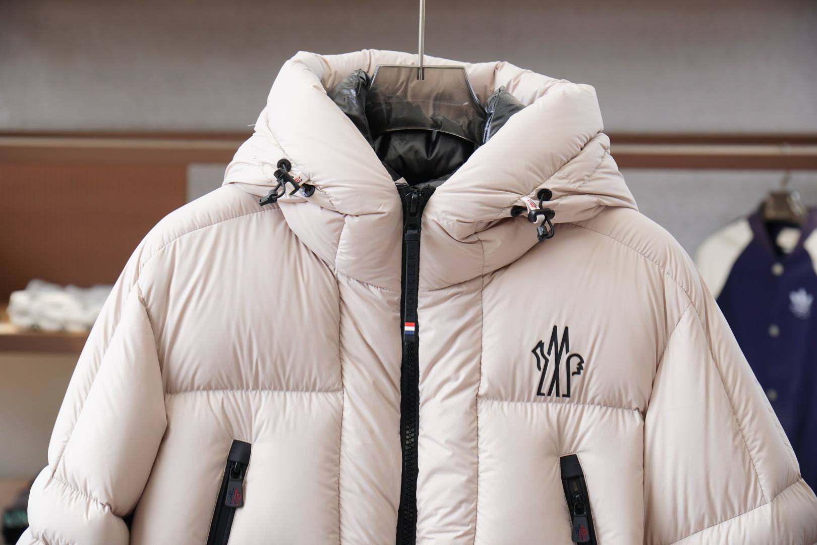 特级羽绒⬆️Moncler Grenoble Cherferie(原克重白鸭绒版本).舒适保暖防水防雪连