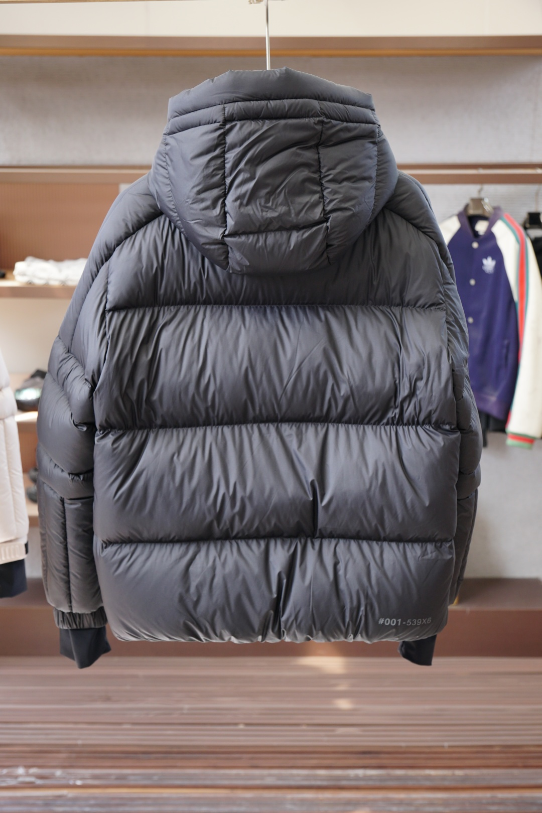 特级羽绒⬆️Moncler Grenoble Cherferie(原克重白鸭绒版本).舒适保暖防水防雪连