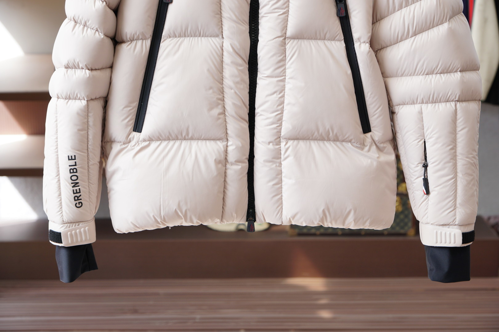 特级羽绒⬆️Moncler Grenoble Cherferie(原克重白鸭绒版本).舒适保暖防水防雪连