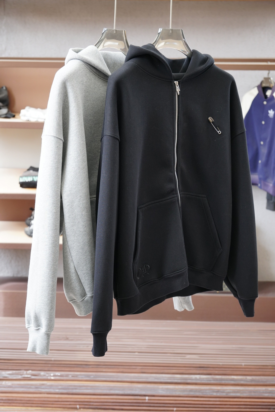 NO:610178,Chrome Hearts - high version, high weight 550g composite fabric craft sweatshirt, 450g high weight plus high density embroidery, complex craftsmanship, sizes S ~19860909克罗心-高版本高克重550克复合面料工艺卫衣,450克高克重加高密度刺绣,工艺复杂, 尺码S~XL(欧码偏大报身高体重下单)一件衣服大于两间的厚度,,,chrome hearts,hoodie,sweatshirts,alexander wang,Men's clothing