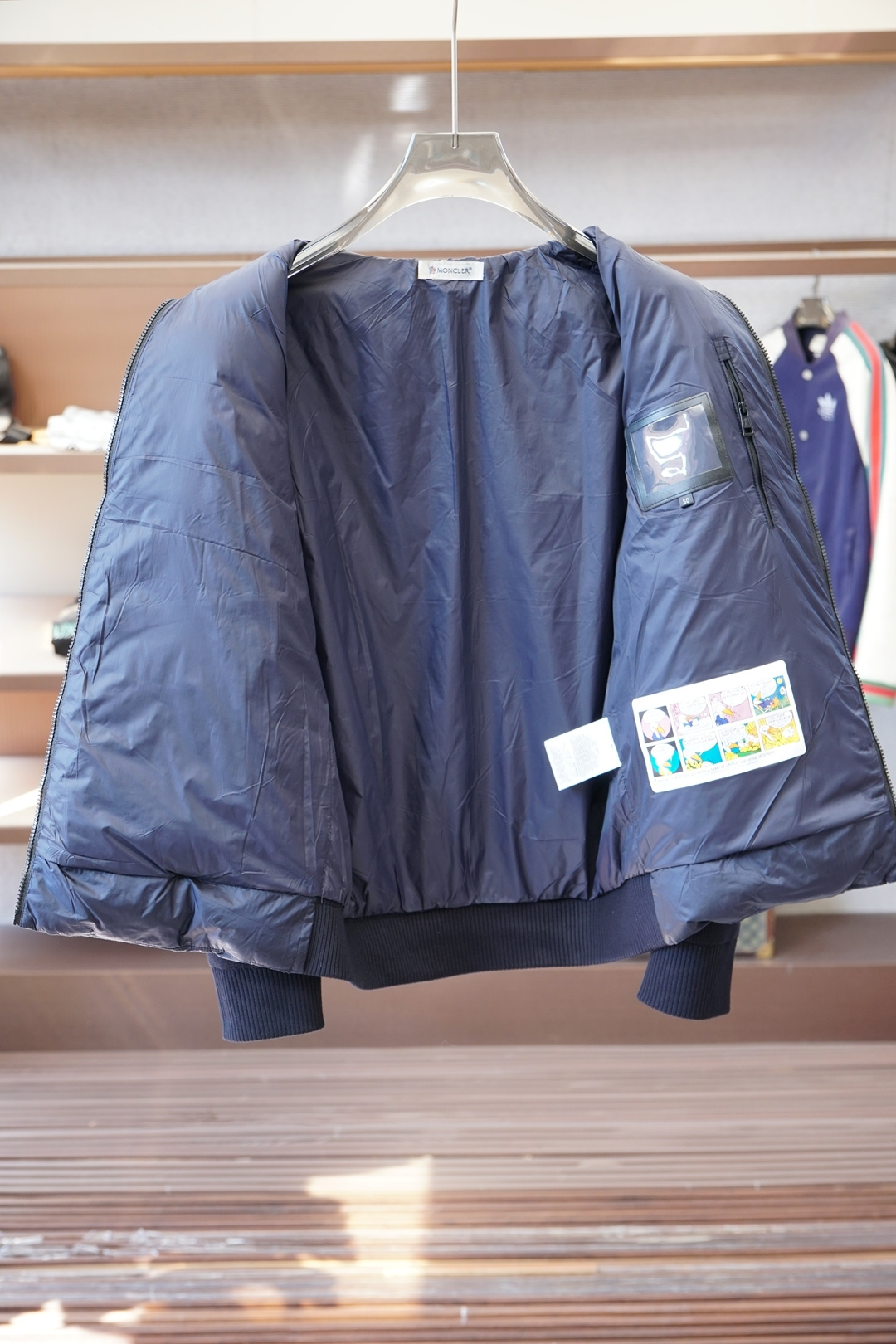 蒙口-2025秋冬款针织拼接羽绒混纺外套 | 品质之选，写意潇洒🍕🍕👕 高品质面料：精选14%绵羊毛，柔