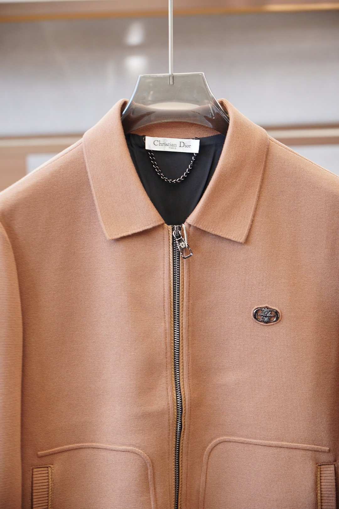 Dior迪奥-25秋冬外套，男士工装双口袋棉加羊毛外套。上海恒隆柜台订单，官网同步发售。🍕🍕简洁的金属按