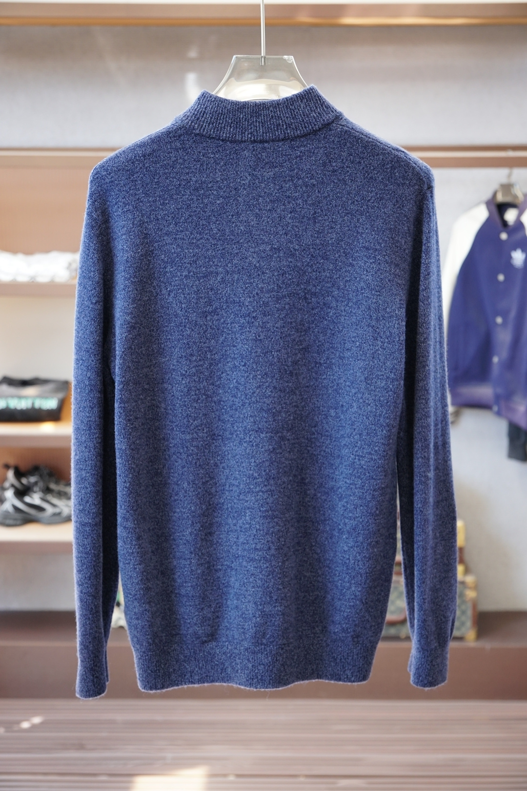 lP🆕/2025秋冬系列上新🍕🍕Lo*ro Pi*na诺u翩雅半高领羊毛针织衫奢华毛料的“极致”代表，简