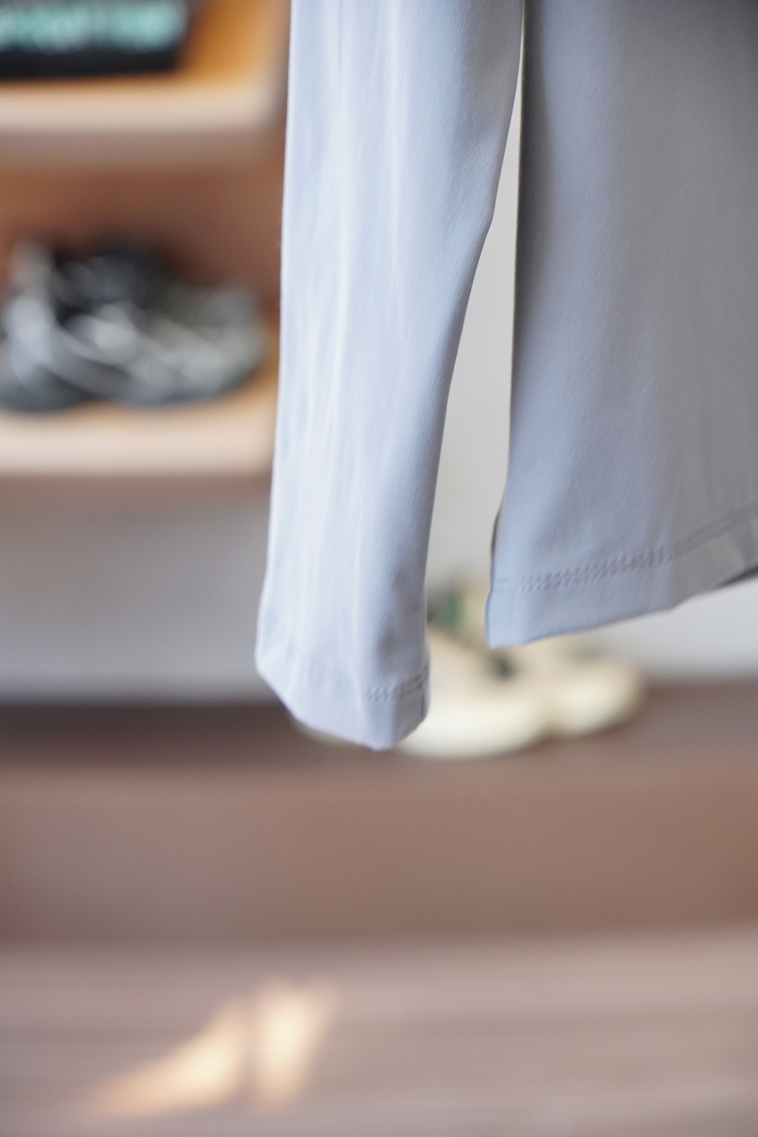 迪桑特-🍬秋冬户外男士RHO LT系列运动健身休闲弹力超柔轻量针织长袖衫，薄绒内里套头圆领无缝压胶拉链口