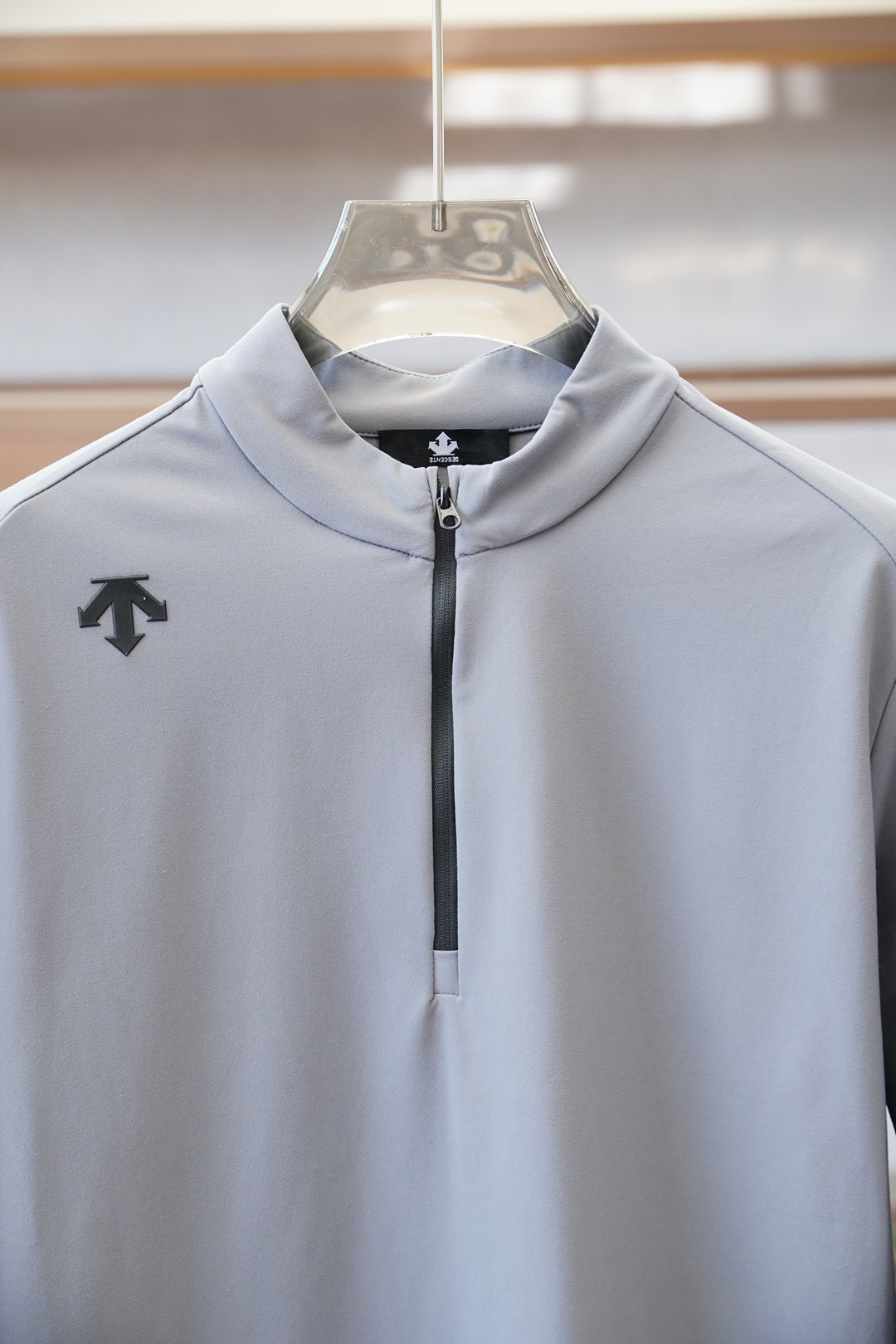 迪桑特-🍬秋冬户外男士RHO LT系列运动健身休闲弹力超柔轻量针织长袖衫，薄绒内里套头圆领无缝压胶拉链口