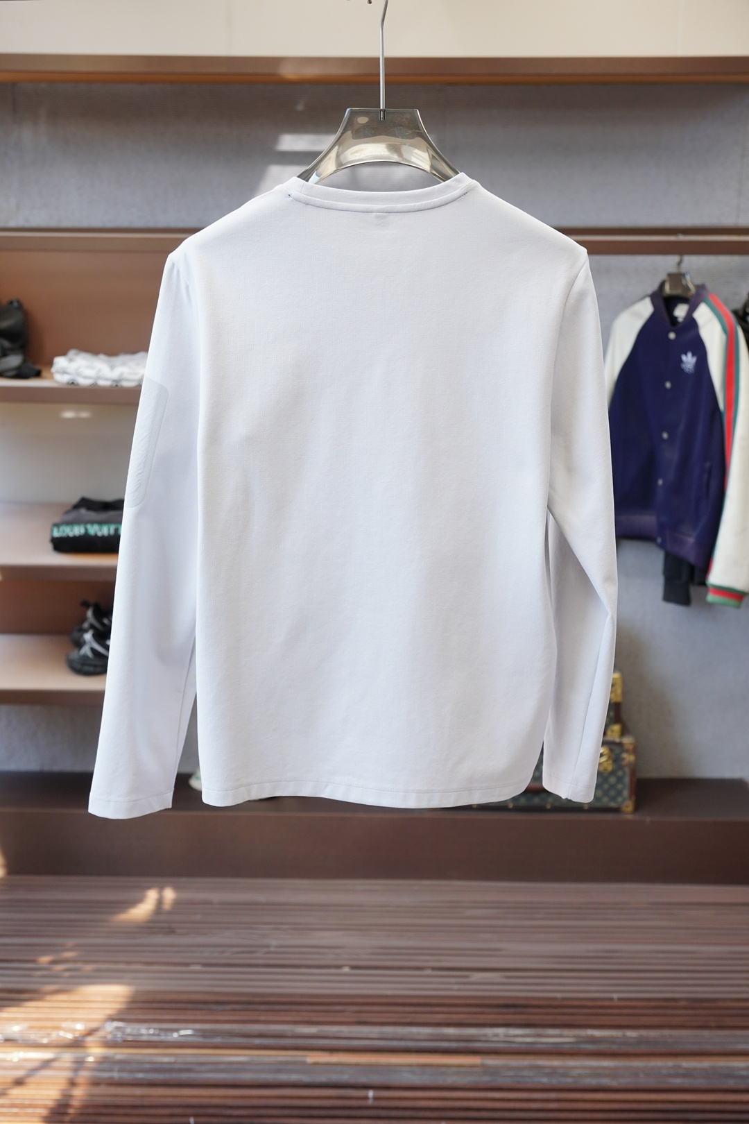 始祖鸟-🍬秋冬户外男士RHO LT系列运动健身休闲弹力超柔轻量针织长袖衫，薄绒内里套头圆领无缝压胶拉链口