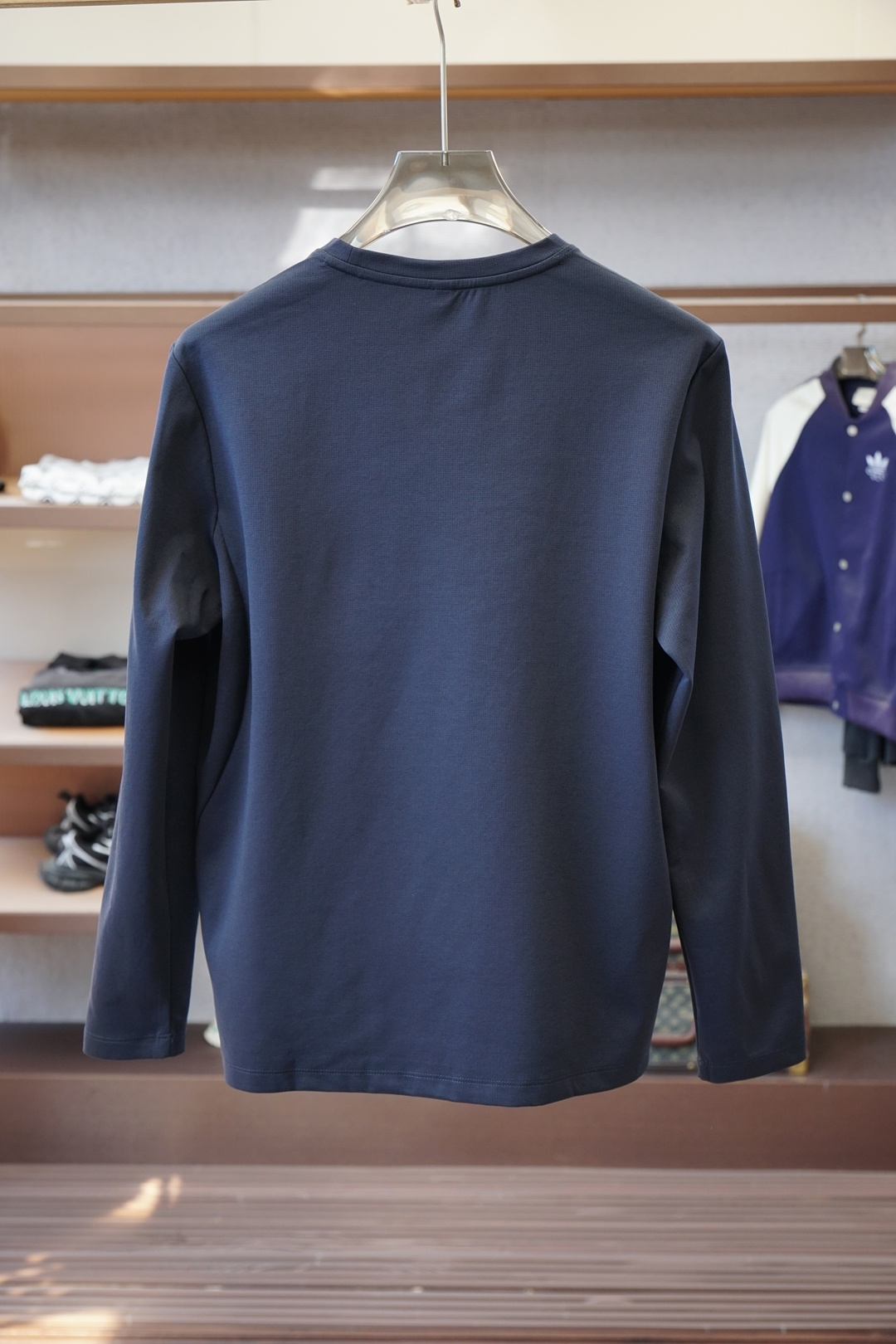 始祖鸟-🍬秋冬户外男士RHO LT系列运动健身休闲弹力超柔轻量针织长袖衫，薄绒内里套头圆领无缝压胶拉链口