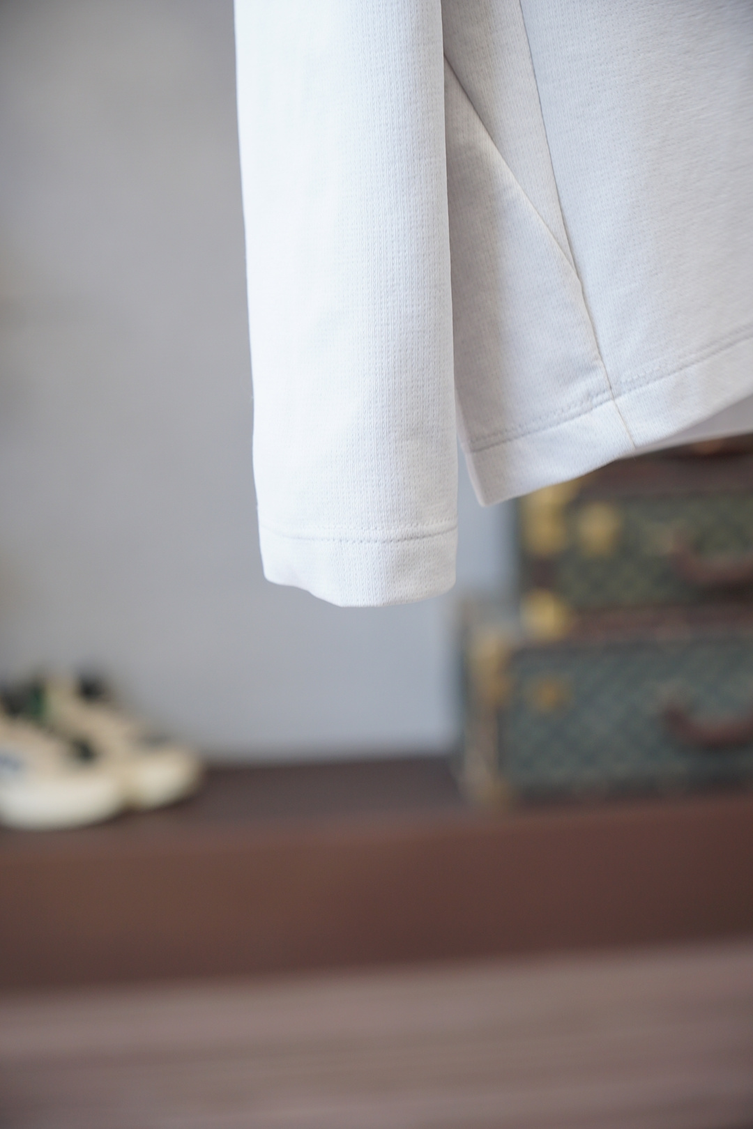 始祖鸟-🍬秋冬户外男士RHO LT系列运动健身休闲弹力超柔轻量针织长袖衫，薄绒内里套头圆领无缝压胶拉链口