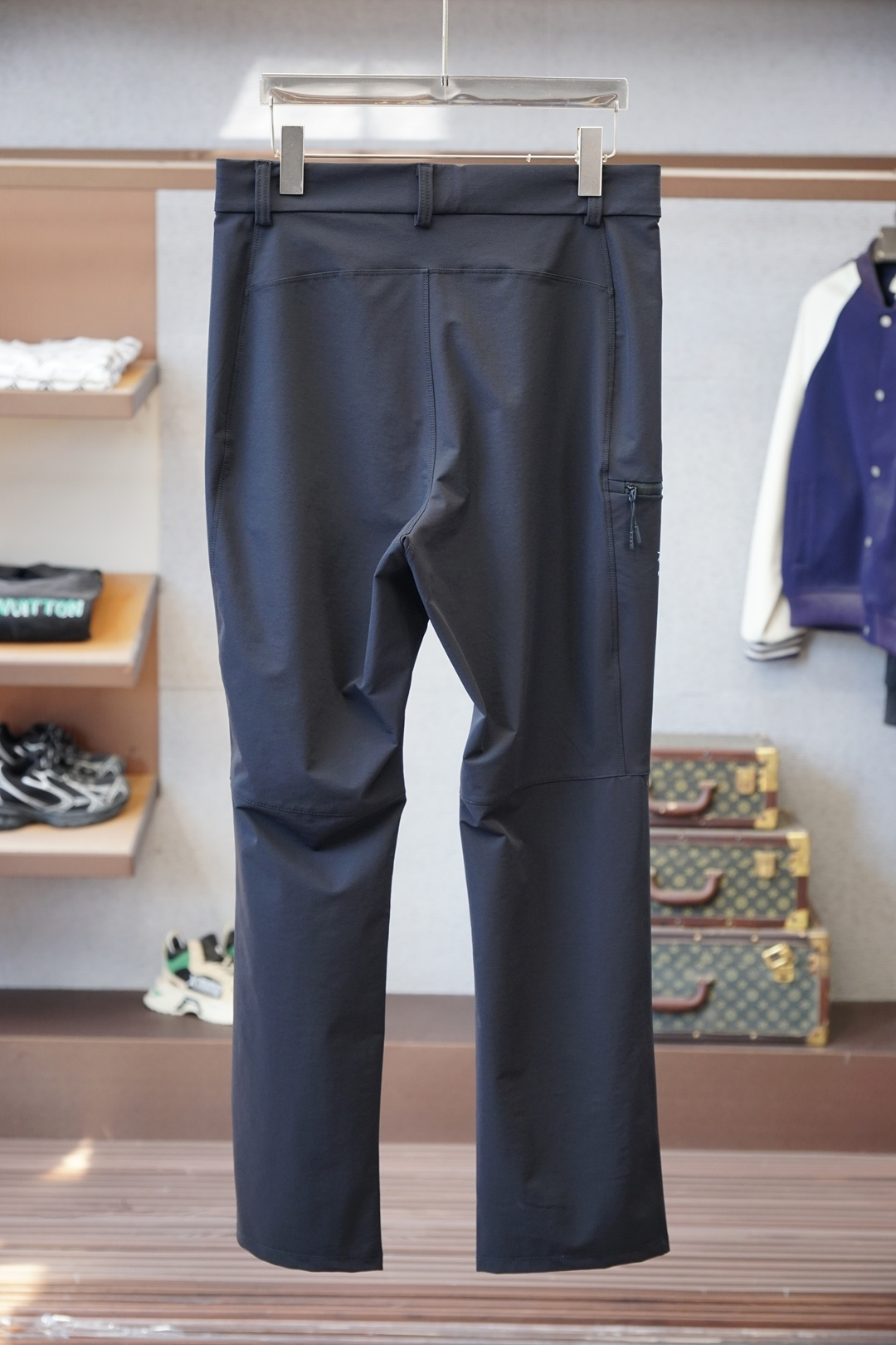 始祖鸟-原版1.1顶级原单，出入专柜毫无压力，加厚加绒/12024秋冬新品🎉休闲裤！奢华经典品牌刺绣LO