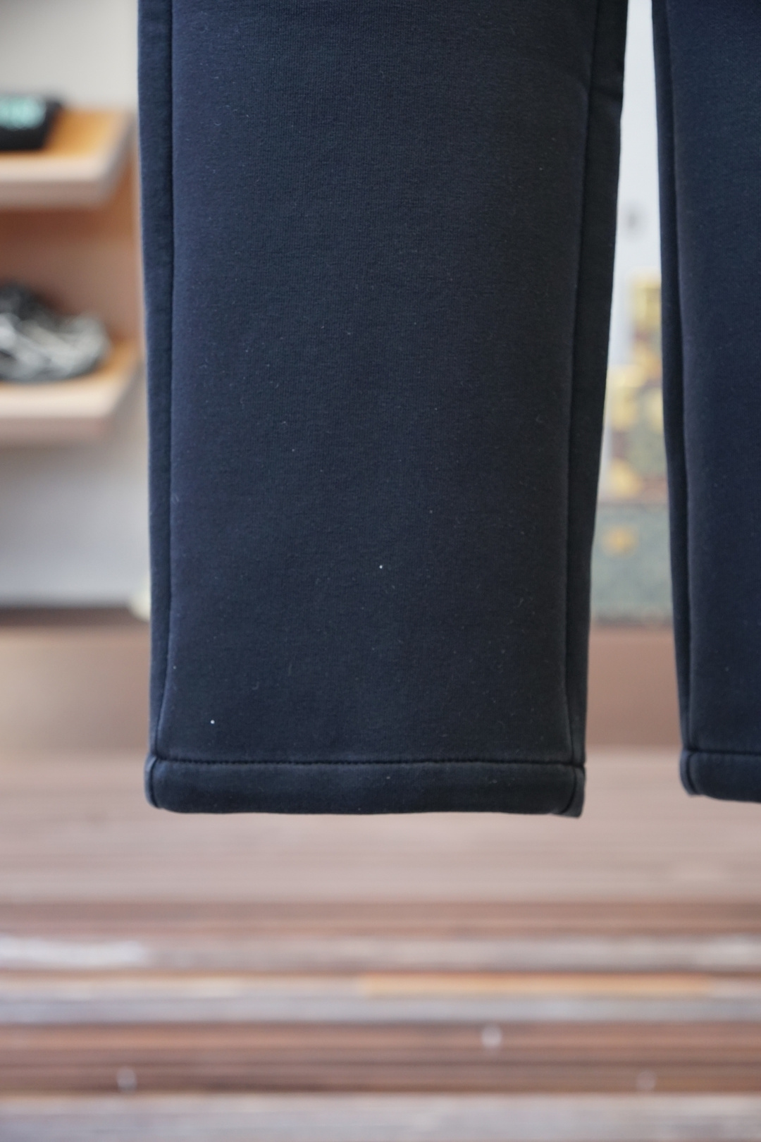 始祖鸟-/❤️❤️2025秋冬 全品相订单，保暖有型 加厚棉/-松紧腰直脚休闲裤 经典百搭 标志五金的点