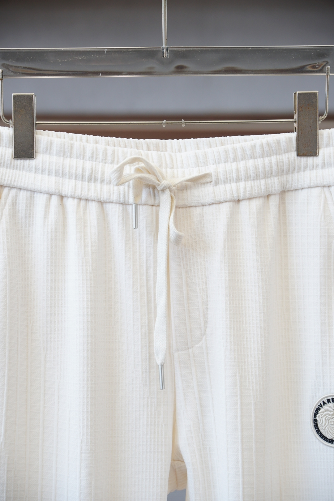 范思哲 Versace-2025冬款加厚新款休闲裤!官网同步发售。品牌经典logo休闲裤，定制加厚灯芯绒