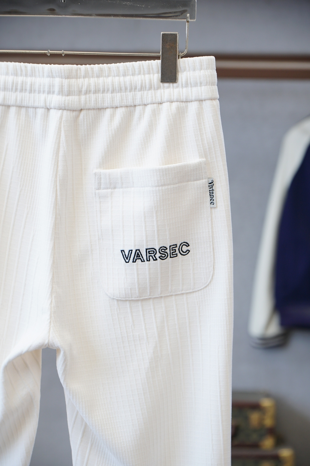 范思哲 Versace-2025冬款加厚新款休闲裤!官网同步发售。品牌经典logo休闲裤，定制加厚灯芯绒