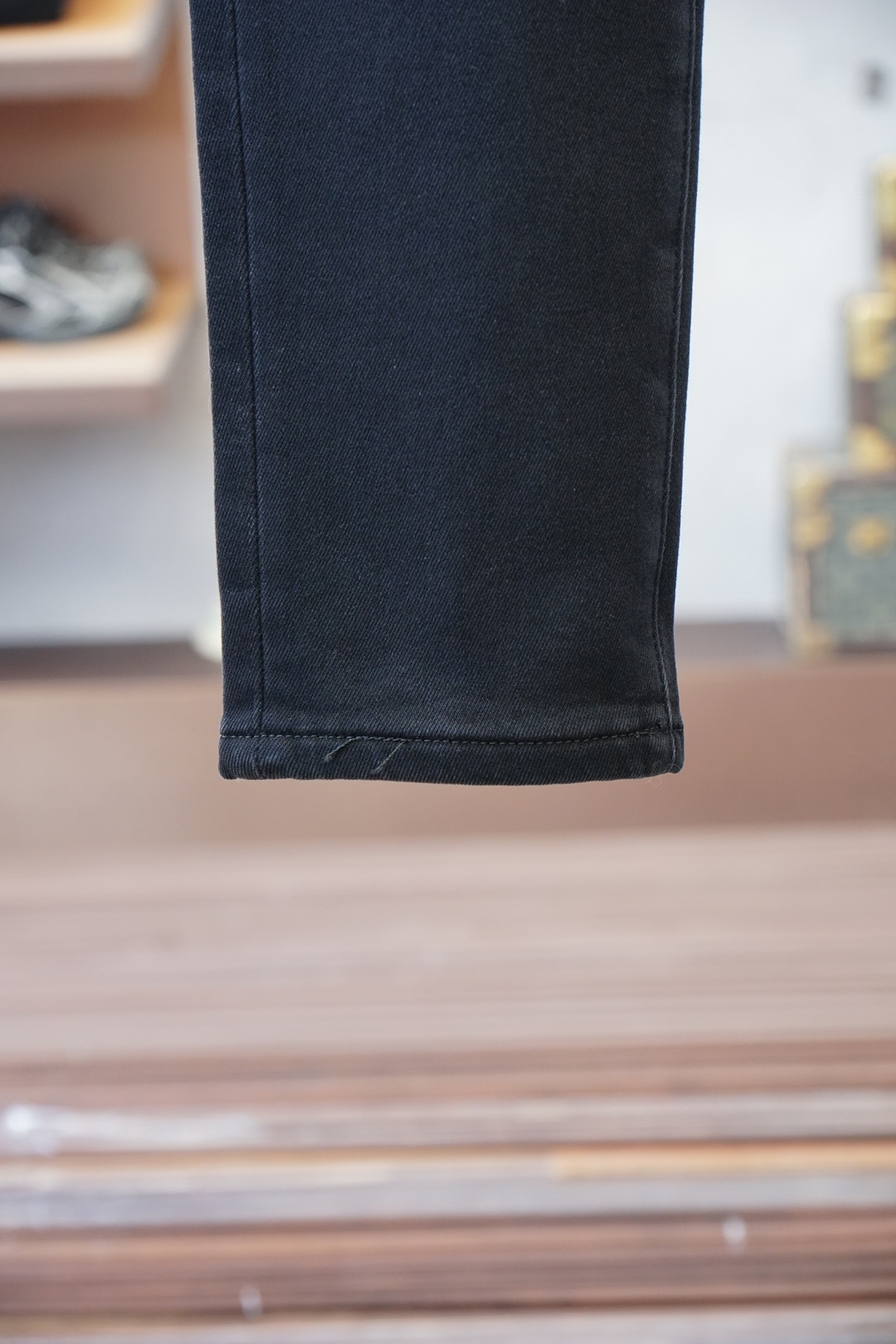 LV路易威登-新款来，2025冬款加厚加绒休闲裤牛仔裤，高端定制系列🍟🍟进口高密度纯棉加沙洗工艺舒适柔软
