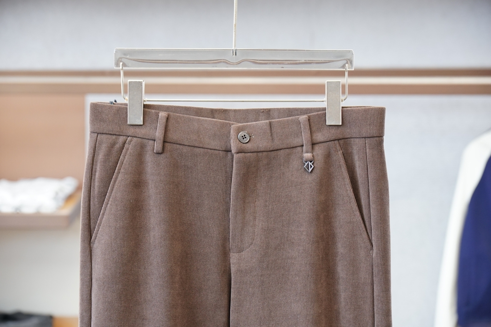 Dior迪奥/2025秋冬新款来袭，新款休闲西裤，高端定制系列。🍟🍟进口高密度加厚灯芯绒加绒保暖性更强工