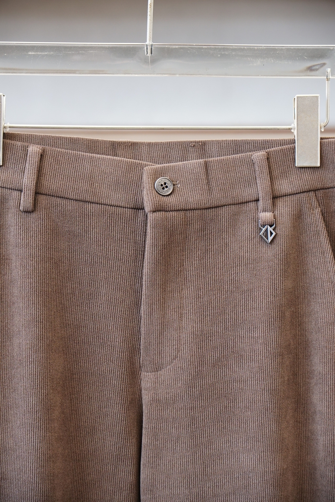 Dior迪奥/2025秋冬新款来袭，新款休闲西裤，高端定制系列。🍟🍟进口高密度加厚灯芯绒加绒保暖性更强工