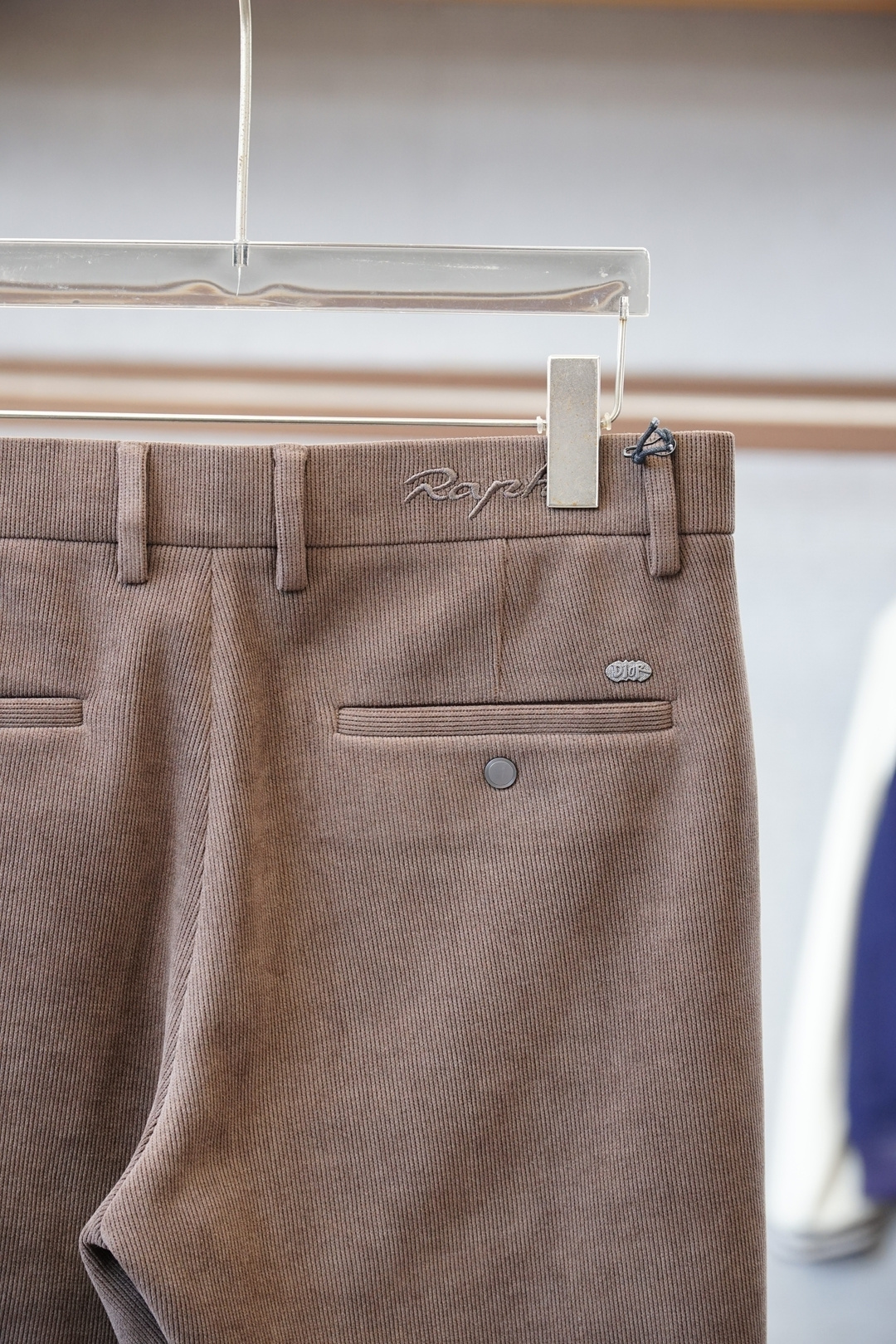 Dior迪奥/2025秋冬新款来袭，新款休闲西裤，高端定制系列。🍟🍟进口高密度加厚灯芯绒加绒保暖性更强工