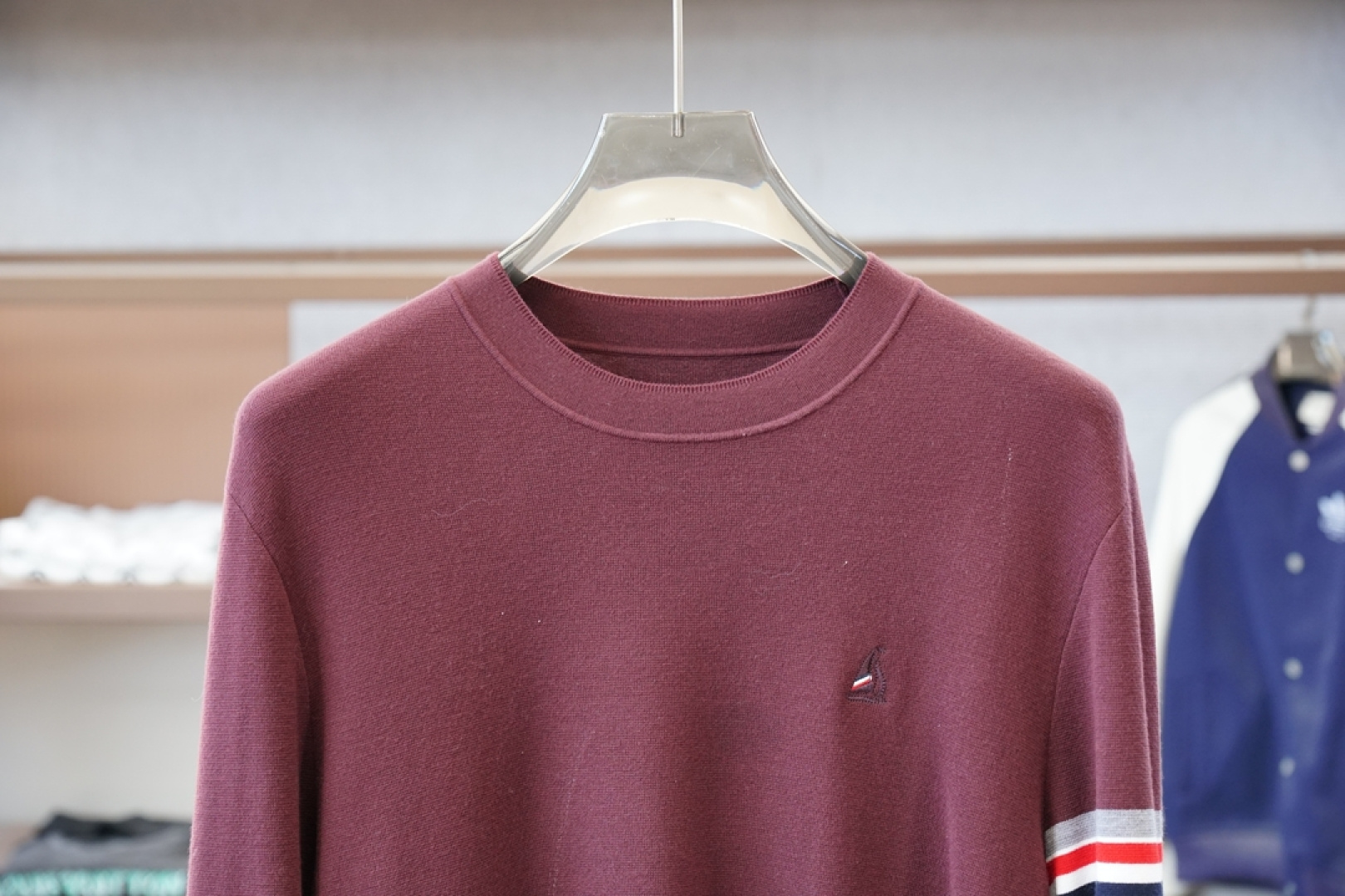 TB汤姆布朗/2025秋冬新款圆领毛衣！优质羊毛，简约而不简单。休闲圆领款式，日常搭配出街轻松搭配。做工