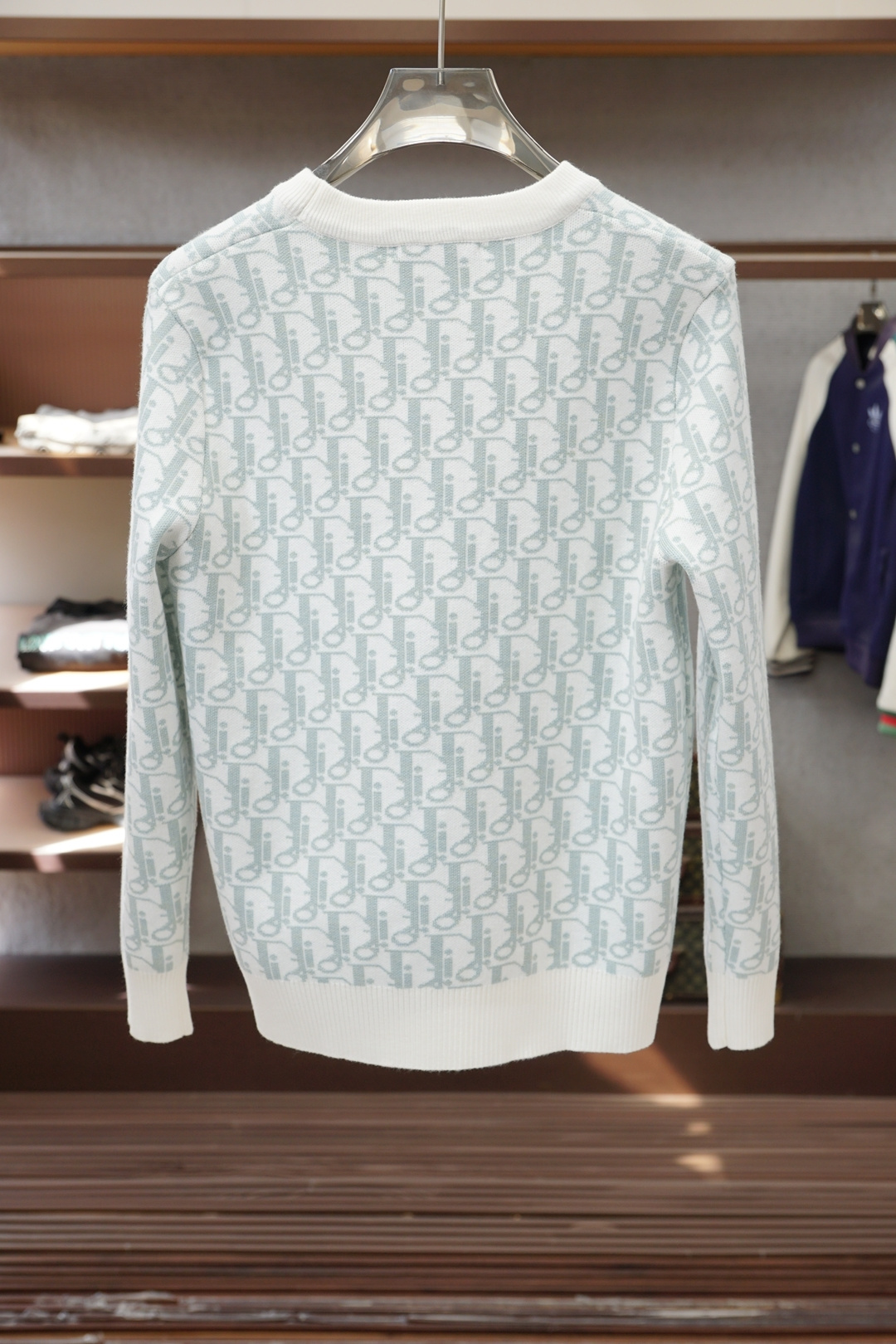 Dior迪奥-2025新款羊毛混纺套头圆领毛衣🎺🎺精超细提取面料制成，✨不扎不起球，1.1高级定制，完全