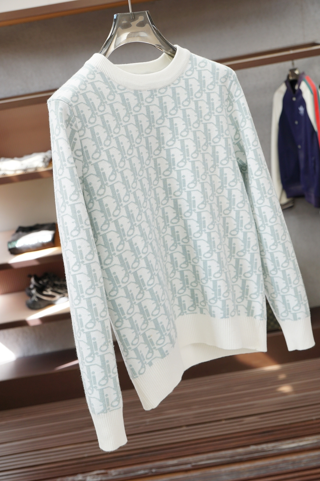 Dior迪奥-2025新款羊毛混纺套头圆领毛衣🎺🎺精超细提取面料制成，✨不扎不起球，1.1高级定制，完全