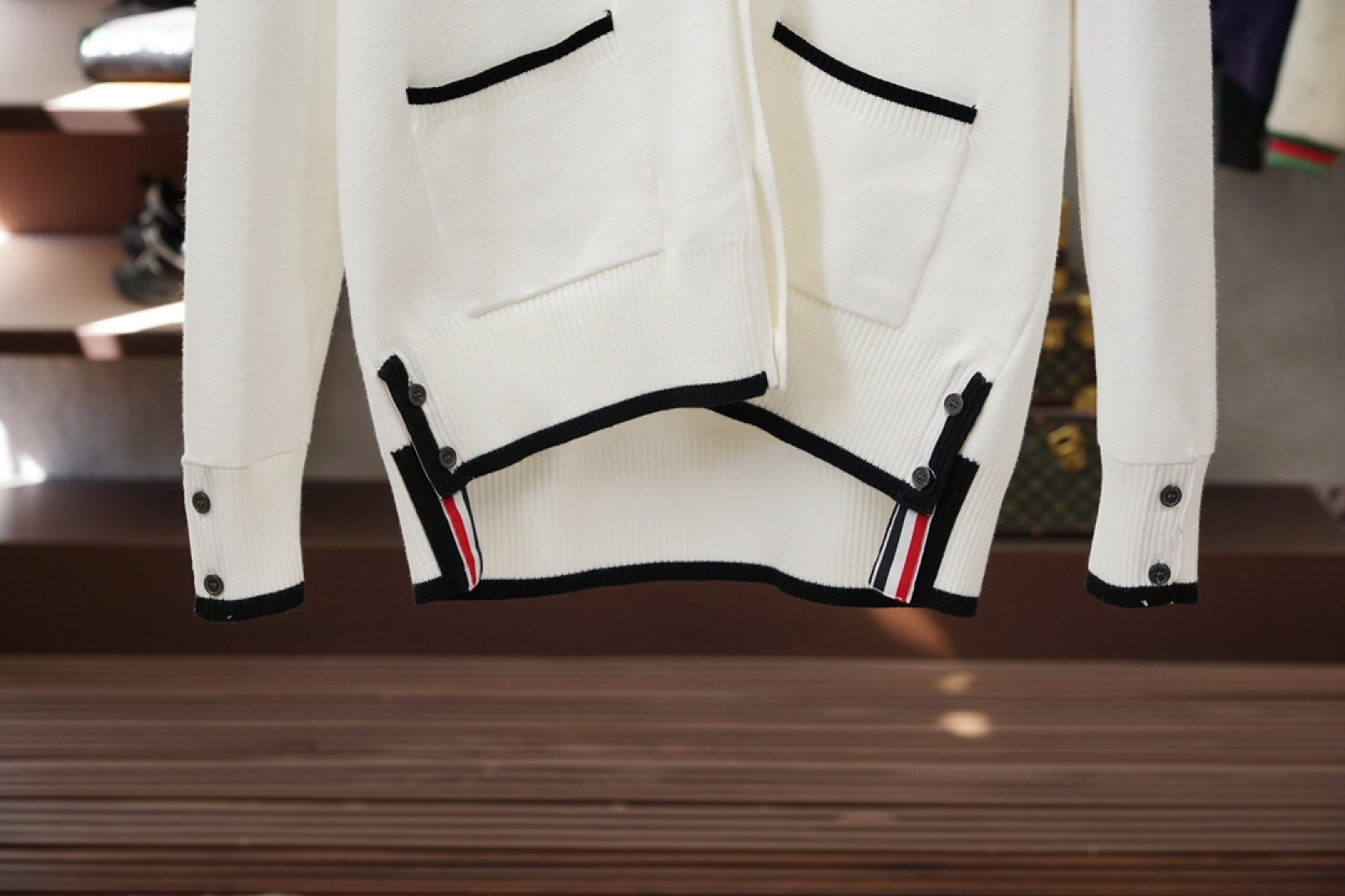 TB-2025新款羊毛混纺开衫拉链毛衣精超细提取面料制成，不扎不起球，1.1高级定制，完全还原原版，3D