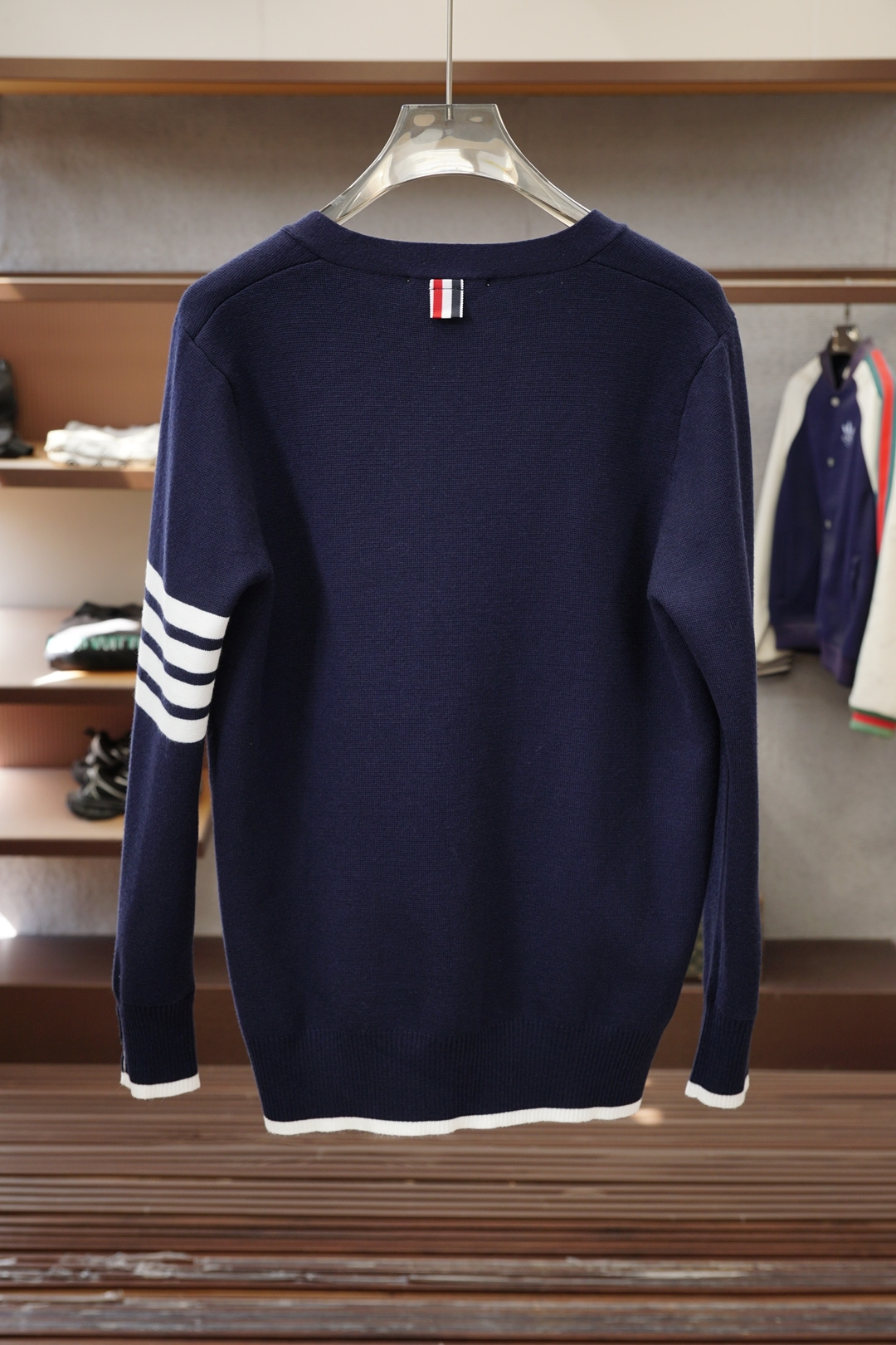 TB-2025新款羊毛混纺开衫拉链毛衣精超细提取面料制成，不扎不起球，1.1高级定制，完全还原原版，3D