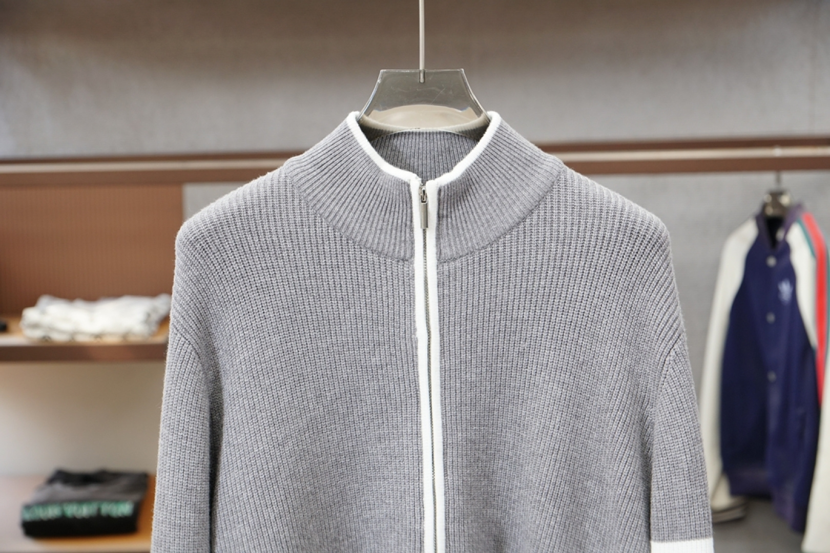 TB-2025新款羊毛混纺开衫拉链毛衣精超细提取面料制成，不扎不起球，1.1高级定制，完全还原原版，3D